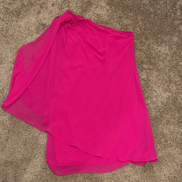 One shoulder Hot pink Dress - Picture 2 of 8